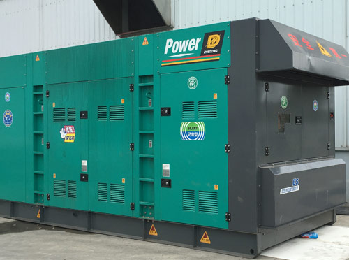 敦煌升级发电机组的过程中需要注意哪些安全事项？